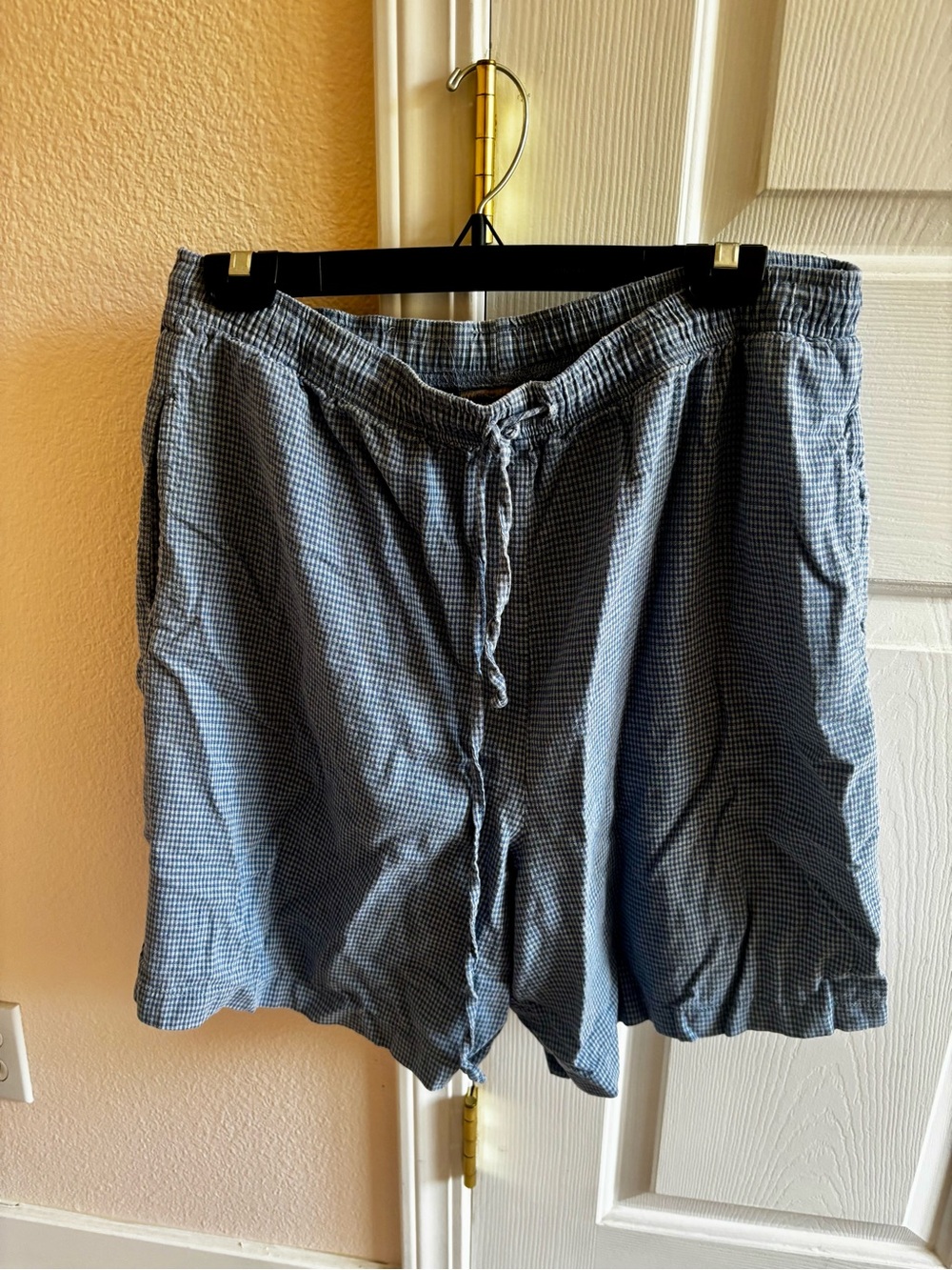 Coldwater Creek Blue Check Drawstring Athletic Shorts